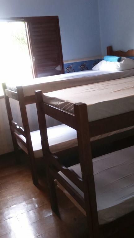 Hostel Casa Amarela Кампу-Гранди Экстерьер фото
